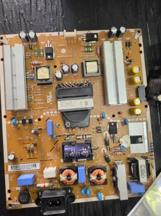 LG 43UF6407 TV