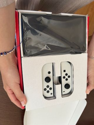 Nintendo Switch OLED Bianca e nera