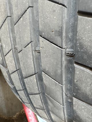 2 Neumáticos Bridgestone 215/55R17 94V