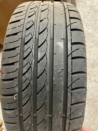 Llanta y neumático 205/45 R17