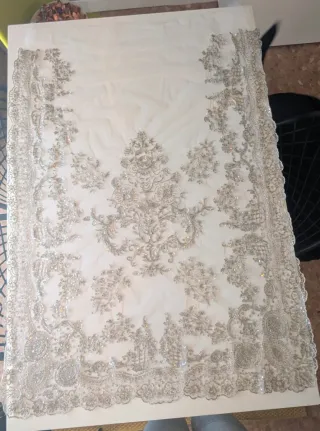 Manteleta/Delantal Fallera Plata y Blanco