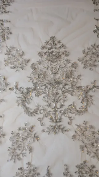 Manteleta/Delantal Fallera Plata y Blanco