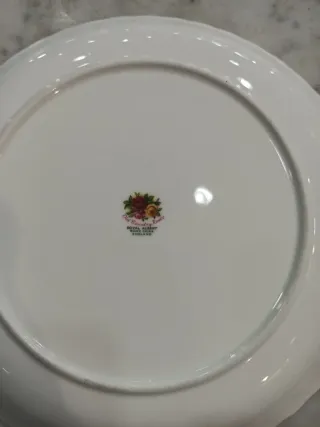 Plato Royal Albert Porcelana Flores Doradas