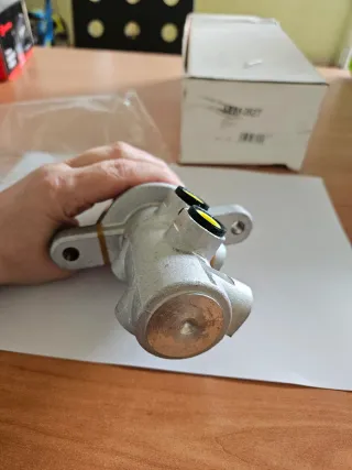 Bomba de Freno Suzuki