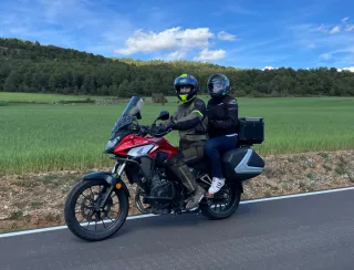 Honda CB500X Roja 2019 - Full Extras