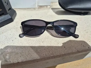 Gafas de sol Loewe negras