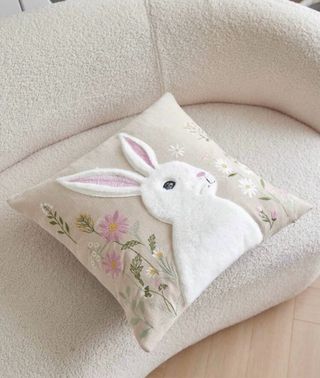 Funda para Cojín de 45x45cm.Decorativo.Bordado
