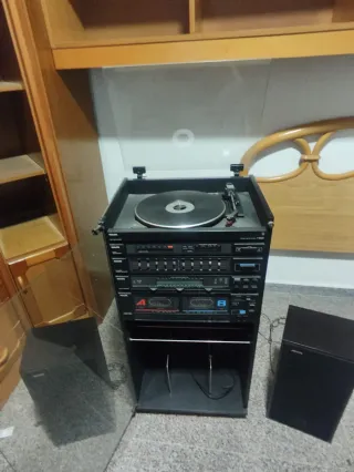 Toca discos antiguo