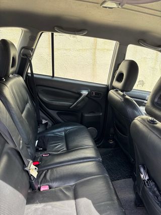 Toyota RAV4 2006