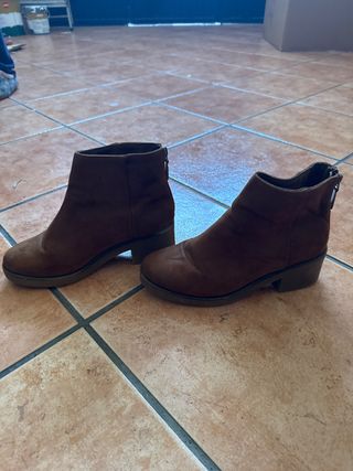 Botas Bershka Talla 38 Marrones