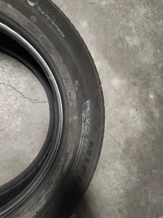 Neumáticos Michelin 215/65 R 17 103V