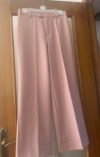 Pantalón de traje rosa palo
