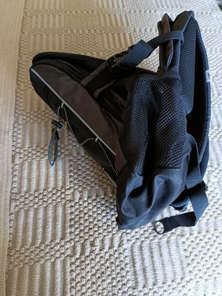 Mochila Negra Deporte y Viaje