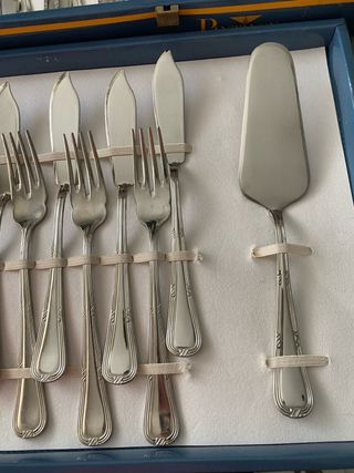 Cubertería Pantinox para 12 comensales