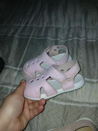 Chanclas Reebok niño negras N°23/5