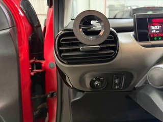 Citroën C4 Cactus BlueHDi 73KW (100CV) Shine