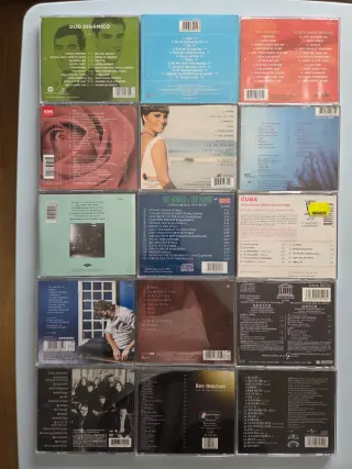 Lote de 30 CDs Música Variada