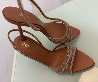 Sandalias Zara tacón tiras brillantes