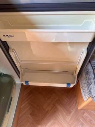 Frigo trivalente per camper