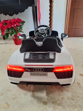 Coche Eléctrico Infantil Audi R8 Spyder
