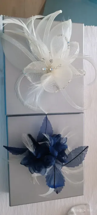Tocado fiesta azul y blanco