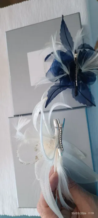Tocado fiesta azul y blanco