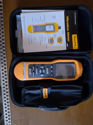 Medidor de vibraciones Fluke 805