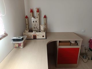 Mesa escritorio y xifoner