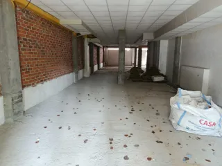 Local de 300 metros cuadrados en alquiler