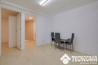Local comercial en venta en Singuerlín - Can Franquesa - Les Oliveres en Santa Coloma de Gramanet