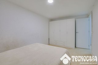 Local comercial en venta en Singuerlín - Can Franquesa - Les Oliveres en Santa Coloma de Gramanet