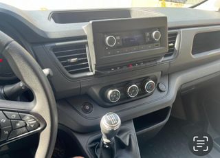 RENAULT TRAFIC 2.0 BluedCi 130cv (2023)