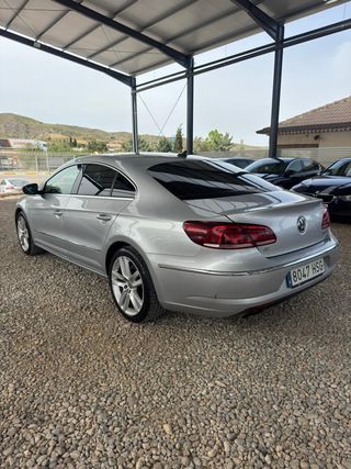Volkswagen  Passat  CC 2013