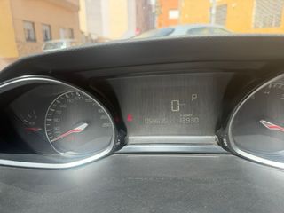 Peugeot 308 2021