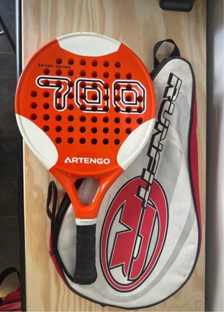 Pala pádel Artengo 700 + funda