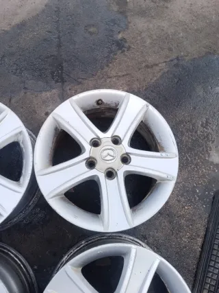 Llantas Mazda 6 '05 16