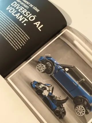 Catálogo Mini 2013 texto catalán