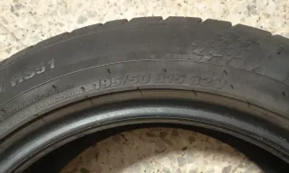 Neumático Kumho 195/50 R15 82V
