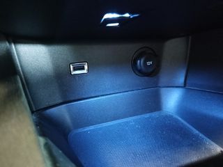 Peugeot 3008 BHDI 130 ACTIVE