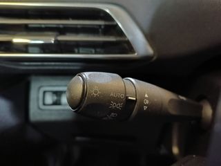 Peugeot 3008 BHDI 130 ACTIVE