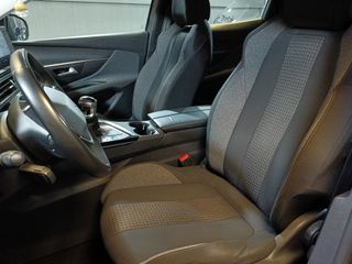 Peugeot 3008 BHDI 130 ACTIVE