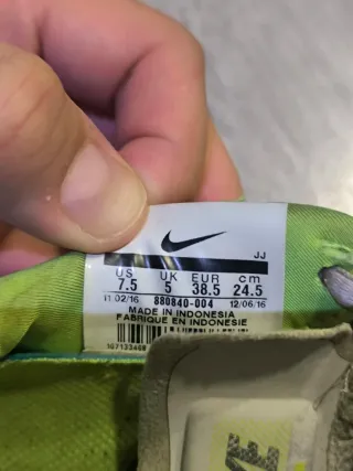 Zapatillas Nike free RN grises y verdes talla 38.5