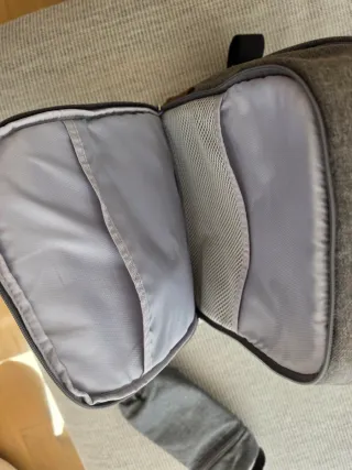 Mochila Uppababy Gris con portabebidas