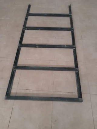 3 Soportes Metálicos para Estanterías