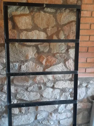 3 Soportes Metálicos para Estanterías