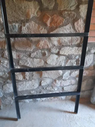 3 Soportes Metálicos para Estanterías