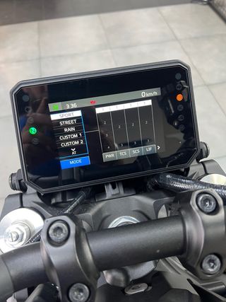 Yamaha MT-09 Y-AMT A2