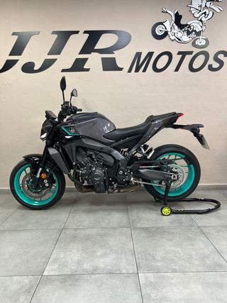 Yamaha MT-09 Y-AMT A2