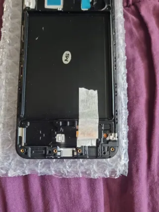 Schermo con cornice Samsung Galaxy A30