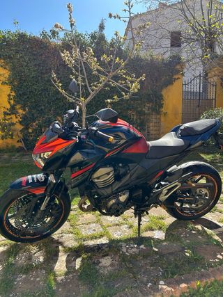 Kawasaki Z800e 33.000km